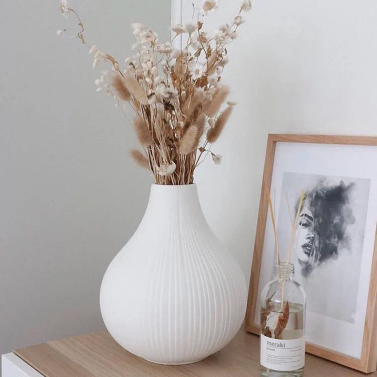Premium Nordic Decorative Ceramic Vase for Modern Aesthetic Spaces