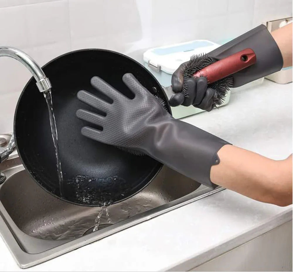 Multipurpose Heat-Proof Silicone Gloves with Scrubber